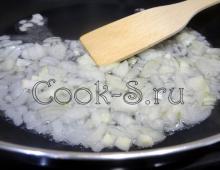 How to cook cauliflower in a frying pan - step-by-step recipe